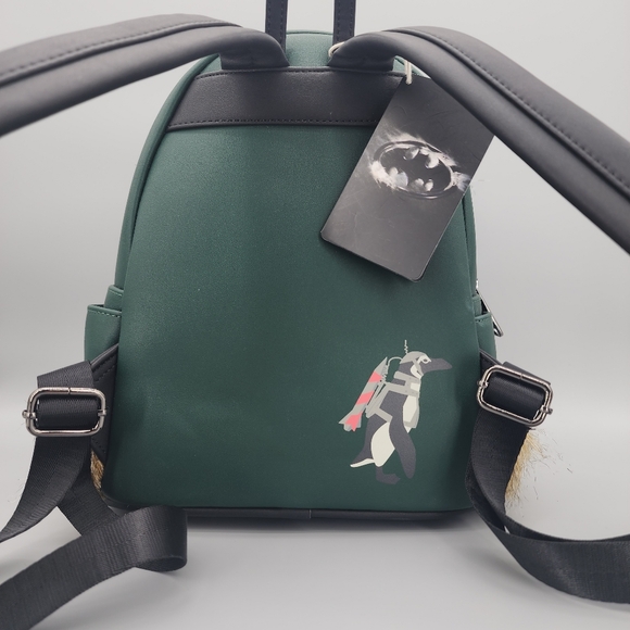 NWT Loungefly Batman Returns Penguin Mini Backpack - Picture 3 of 8